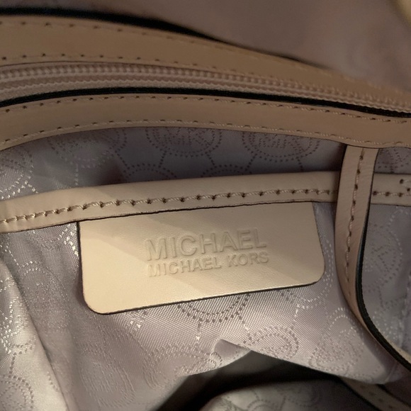 Michael Kors Purse - Picture 4 of 5